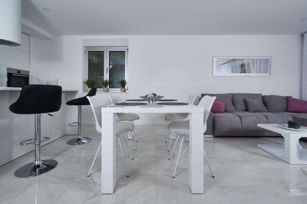Brand New Apartment S & U Dubrovnik Eksteriør billede